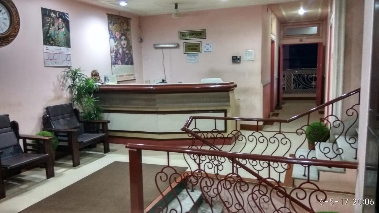 Hotel Varsa Dibrugarh Esterno foto